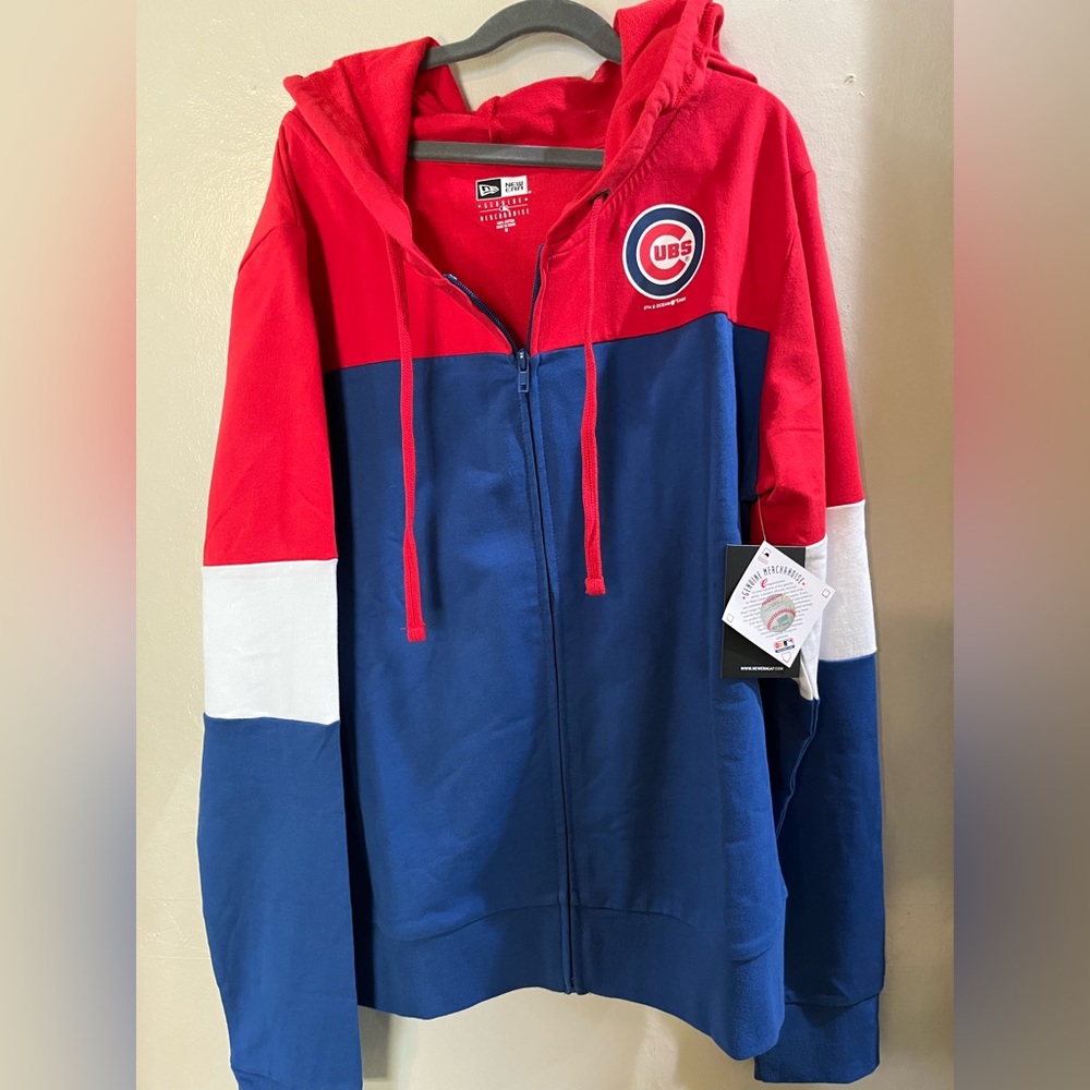 Brand New Cubs Sweatshirt